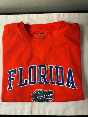 Florida Gators Boys Girls T-Shirt Tee Shirt Youth size 6/7 Football Tailgating